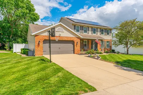 2503 Blarney Stone Lane Bloomington IL 61704