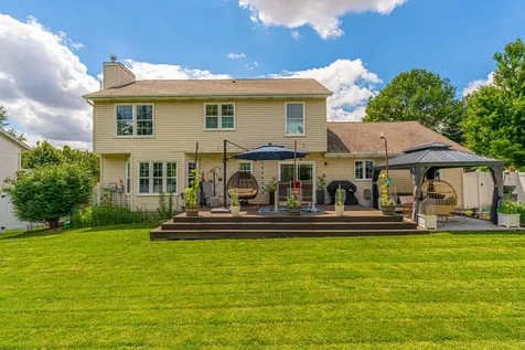 2503 Blarney Stone Lane Bloomington IL 61704
