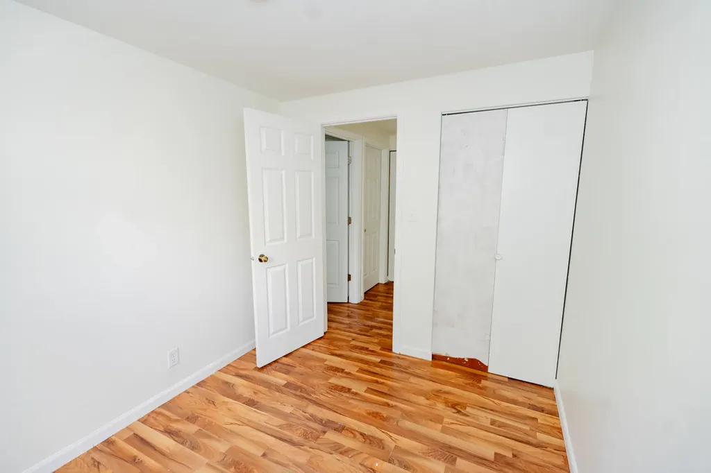 10W Fernwood Drive Bolingbrook IL 60440