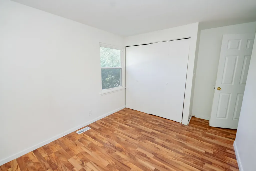 10W Fernwood Drive Bolingbrook IL 60440