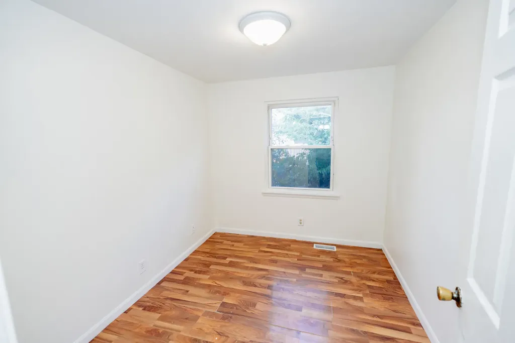 10W Fernwood Drive Bolingbrook IL 60440