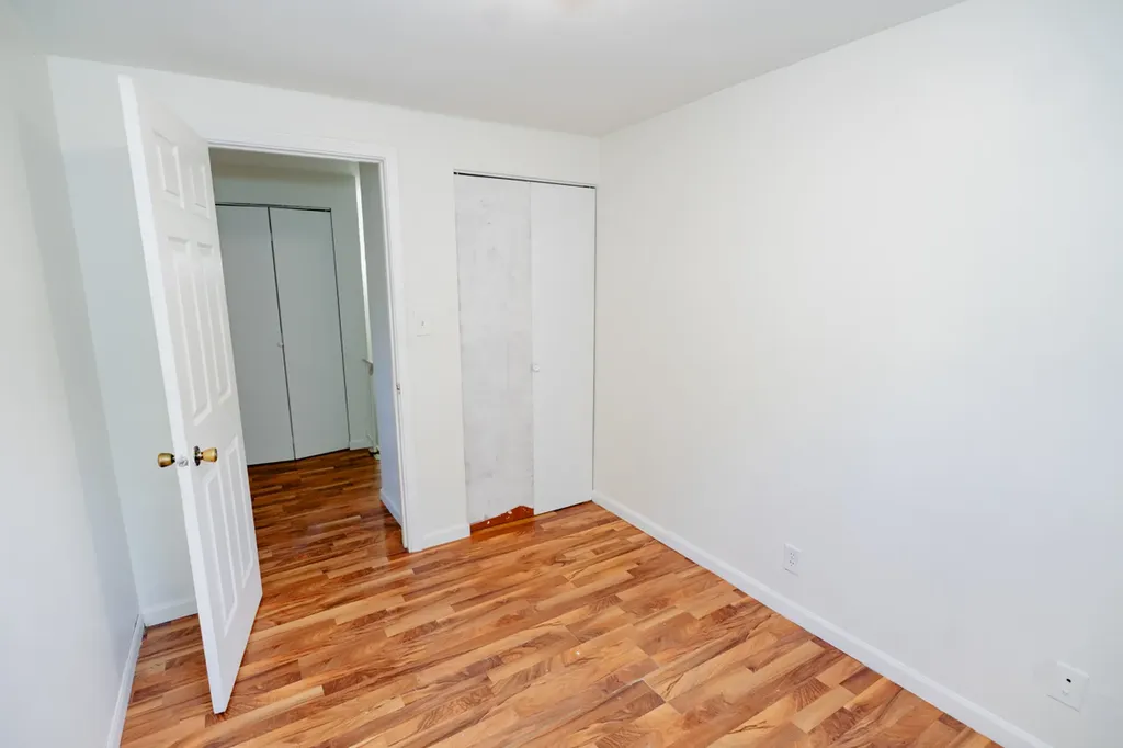 10W Fernwood Drive Bolingbrook IL 60440