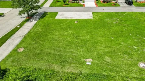 2072 Waters Edge Drive Minooka IL 60447