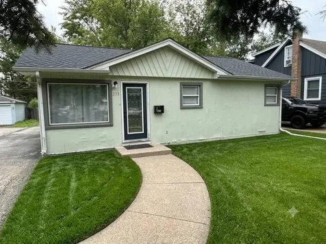233 South Yale Avenue Addison IL 60101