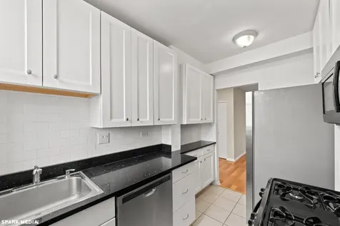 3606 West Dickens Avenue Chicago IL 60647