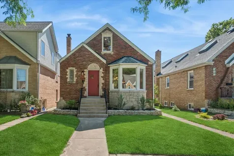 5905 North Melvina Avenue Chicago IL 60646