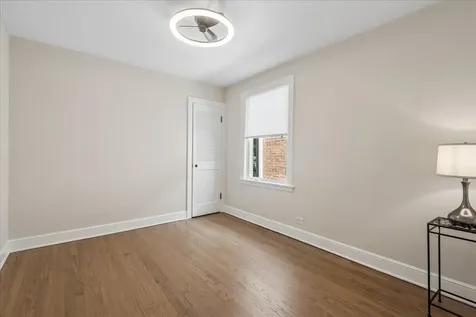 5905 North Melvina Avenue Chicago IL 60646