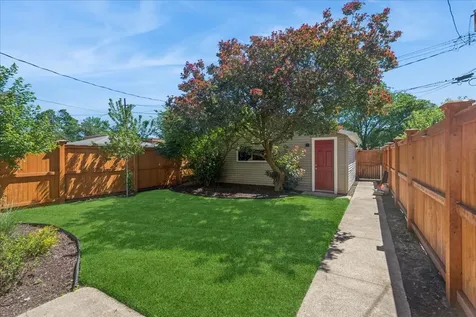 5905 North Melvina Avenue Chicago IL 60646