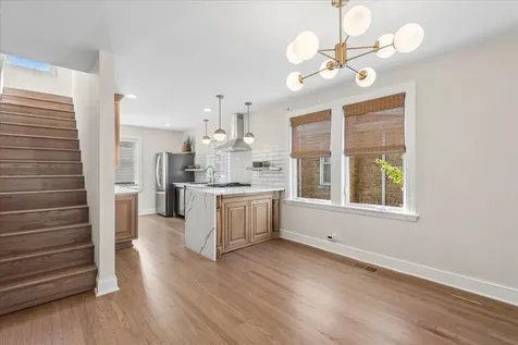 5905 North Melvina Avenue Chicago IL 60646