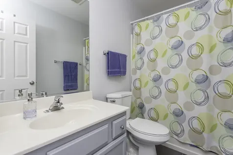 2901 Harrisburg Court Lindenhurst IL 60046