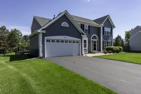 2901 Harrisburg Court Lindenhurst IL 60046
