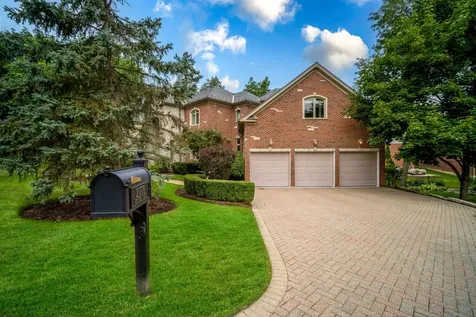 21776 Jupiter Court Ivanhoe IL 60060