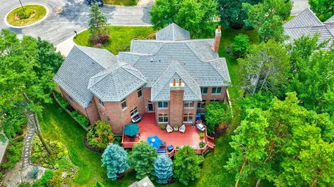 21776 Jupiter Court Ivanhoe IL 60060
