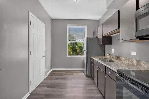 1852 South Central Park Avenue Chicago IL 60623