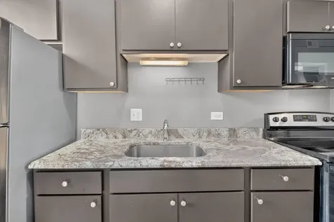 1852 South Central Park Avenue Chicago IL 60623