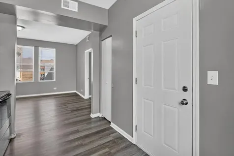 1852 South Central Park Avenue Chicago IL 60623