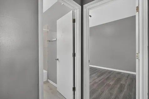 1852 South Central Park Avenue Chicago IL 60623