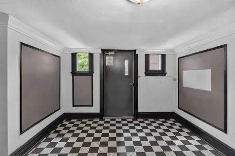 1852 South Central Park Avenue Chicago IL 60623
