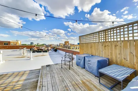 2342 West Bloomingdale Avenue Chicago IL 60647