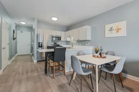 645 North Kingsbury Street Chicago IL 60654