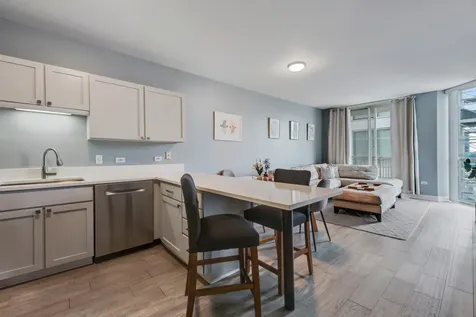 645 North Kingsbury Street Chicago IL 60654