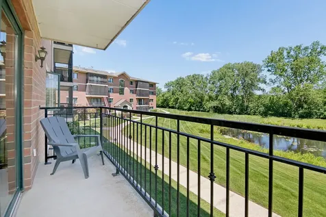 6850 West Winding Trail Oak Forest IL 60452