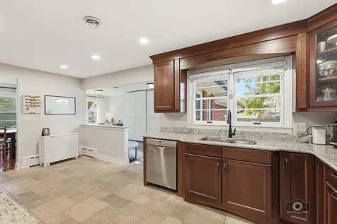 6456 West 175th Street Tinley Park IL 60477
