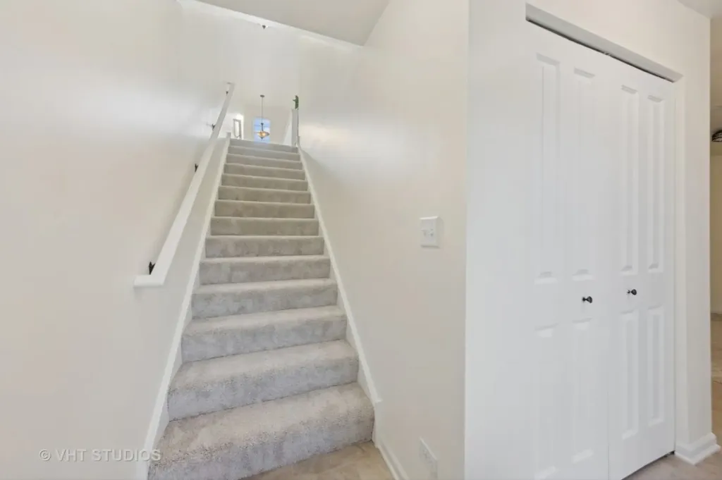 85 Marcel Lane Schaumburg IL 60194