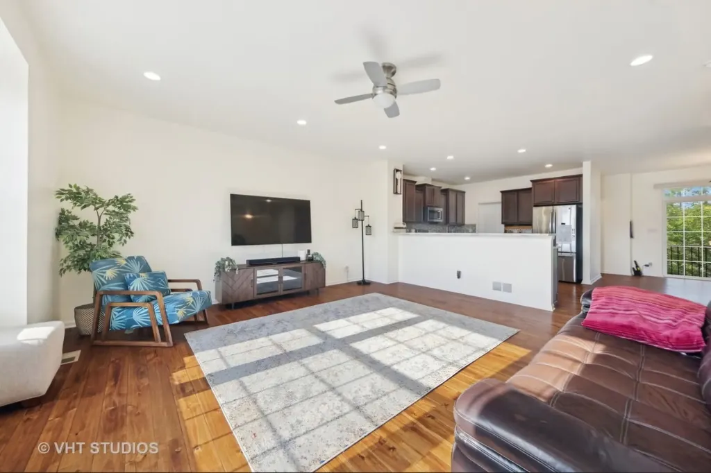 85 Marcel Lane Schaumburg IL 60194