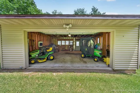 10062 Jesters Row Roscoe IL 61073