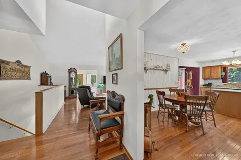 10062 Jesters Row Roscoe IL 61073