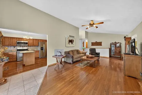 10062 Jesters Row Roscoe IL 61073
