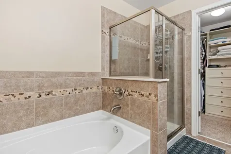 1282 Newport Circle Pingree Grove IL 60140