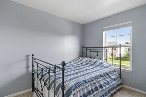 1282 Newport Circle Pingree Grove IL 60140