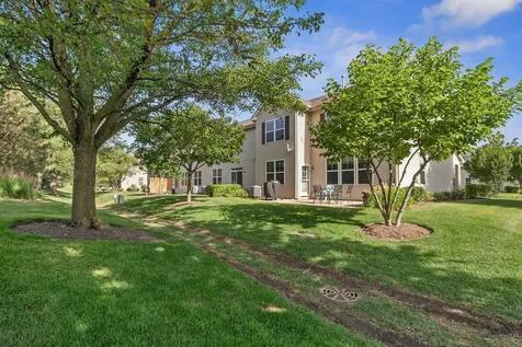 1282 Newport Circle Pingree Grove IL 60140