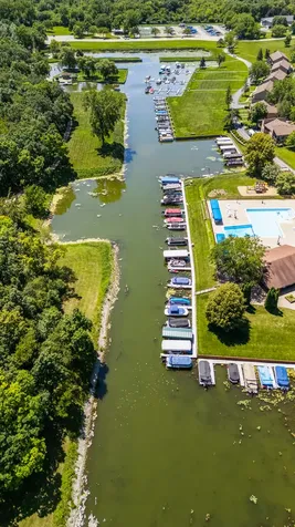 32 Montego Colony Fox Lake IL 60020