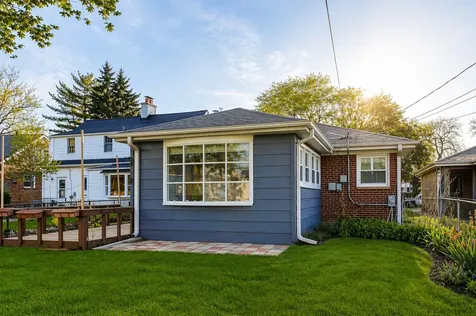 7810 Kilbourn Avenue Skokie IL 60076