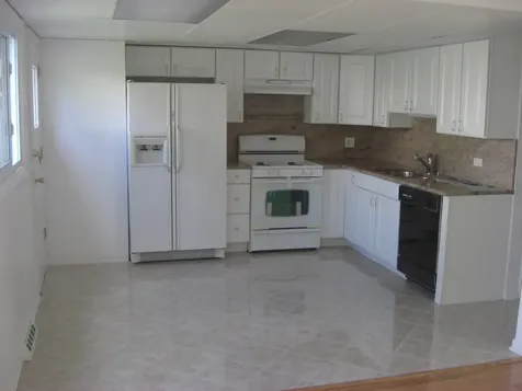 9038 Hollyberry Avenue Des Plaines IL 60016