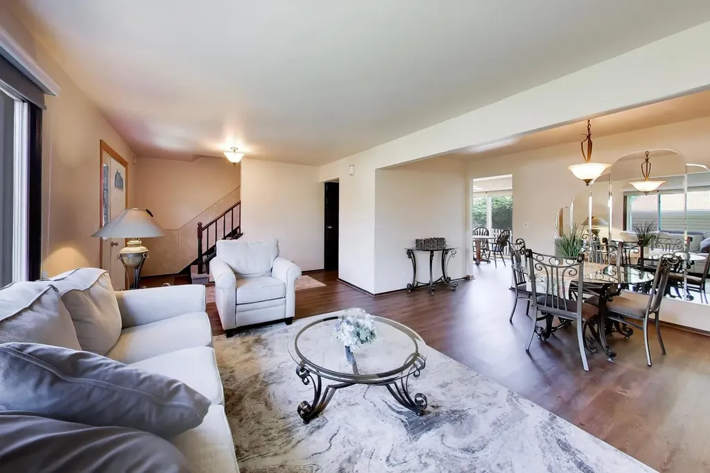 289 Barclay Drive Glendale Heights IL 60139