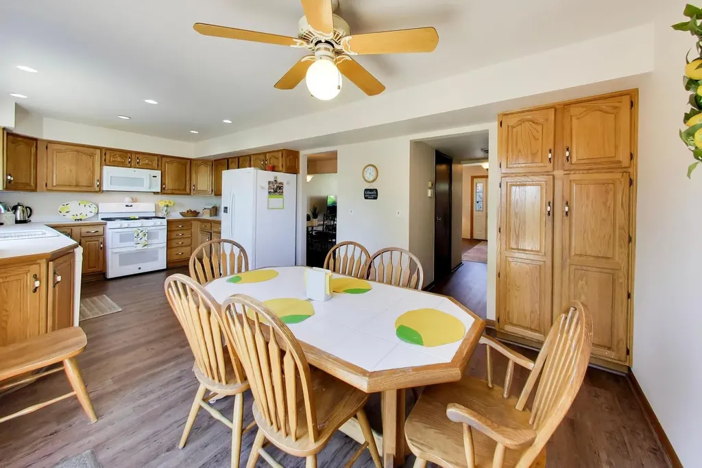 289 Barclay Drive Glendale Heights IL 60139