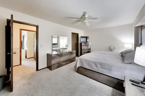 289 Barclay Drive Glendale Heights IL 60139