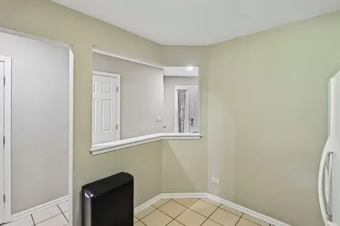 421 Lakeview Circle Bolingbrook IL 60440