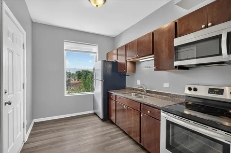 1852 South Central Park Avenue Chicago IL 60623