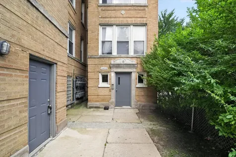 1852 South Central Park Avenue Chicago IL 60623