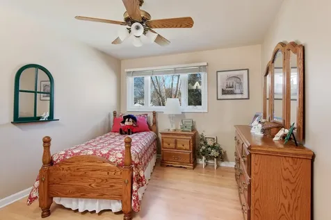 2322 Birchwood Avenue Wilmette IL 60091