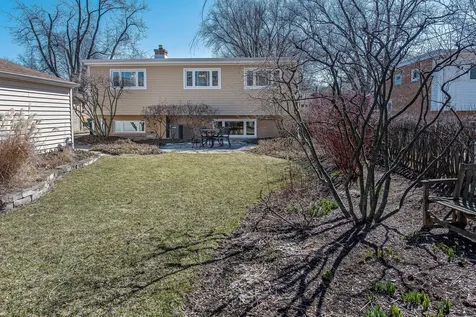 2322 Birchwood Avenue Wilmette IL 60091