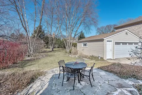2322 Birchwood Avenue Wilmette IL 60091