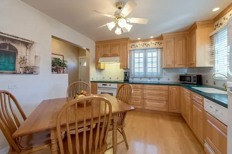 2322 Birchwood Avenue Wilmette IL 60091