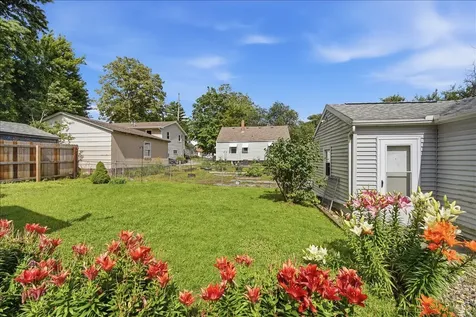 1216 South Mason Street Bloomington IL 61701