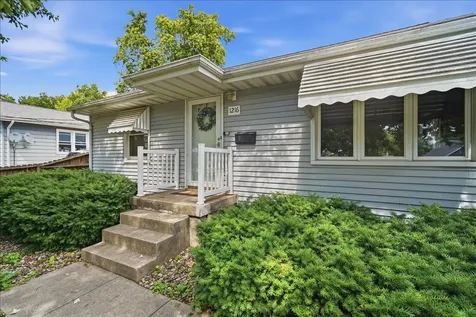 1216 South Mason Street Bloomington IL 61701